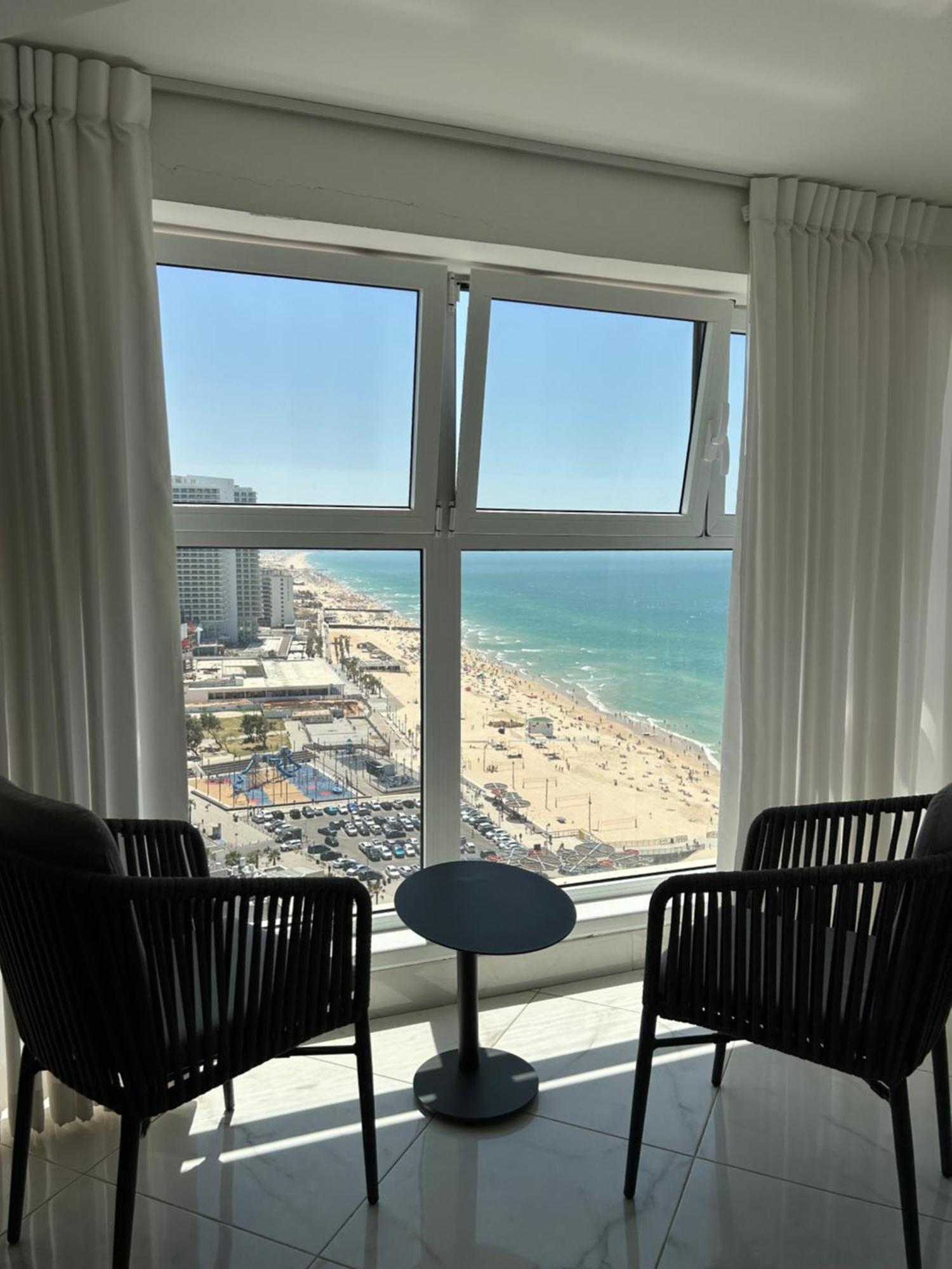 סוויטת אהבה מתוקה על הים-Sweet Love Suite On The Sea Bat Yam Bagian luar foto